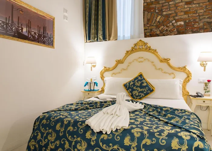 Hotel Al Mascaron Ridente 3*