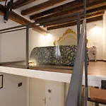 Al Mascaron Ridente Hotel