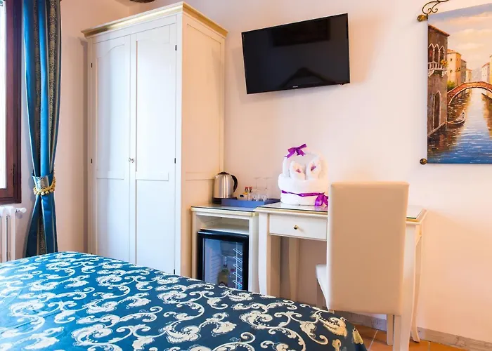 Al Mascaron Ridente Hotel Venedig