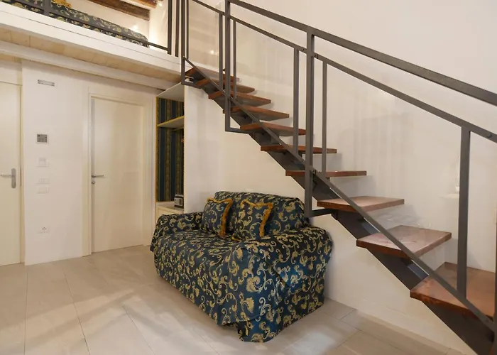 Al Mascaron Ridente 3*