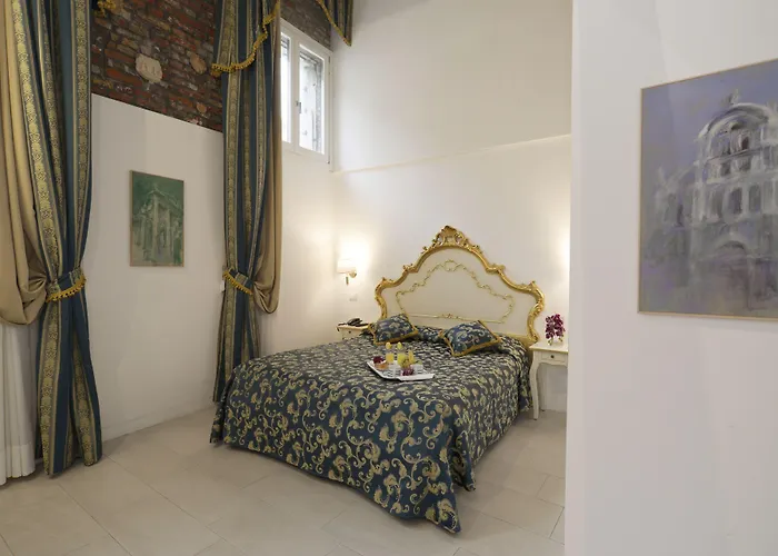 Al Mascaron Ridente 3* Venedig