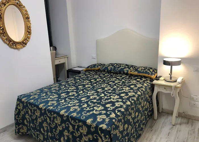 Al Mascaron Ridente 3*