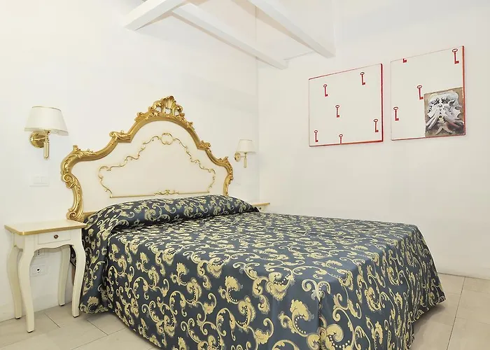 Hotel Al Mascaron Ridente 3*