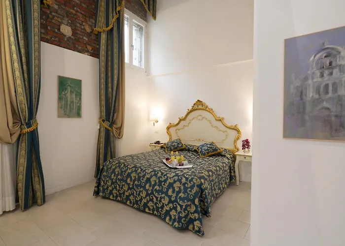 Al Mascaron Ridente 3*