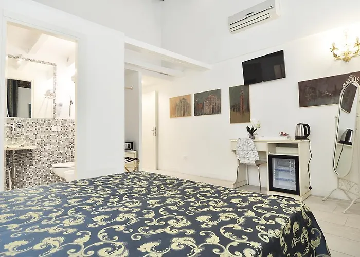 Al Mascaron Ridente Hotell 3*