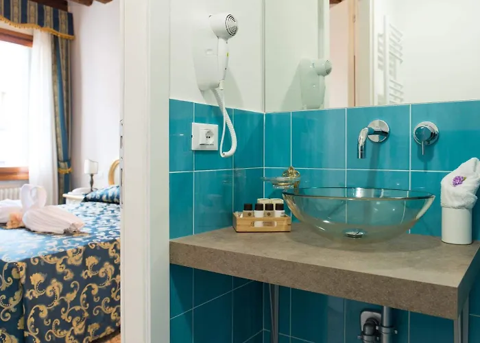 Hotell Al Mascaron Ridente 3*